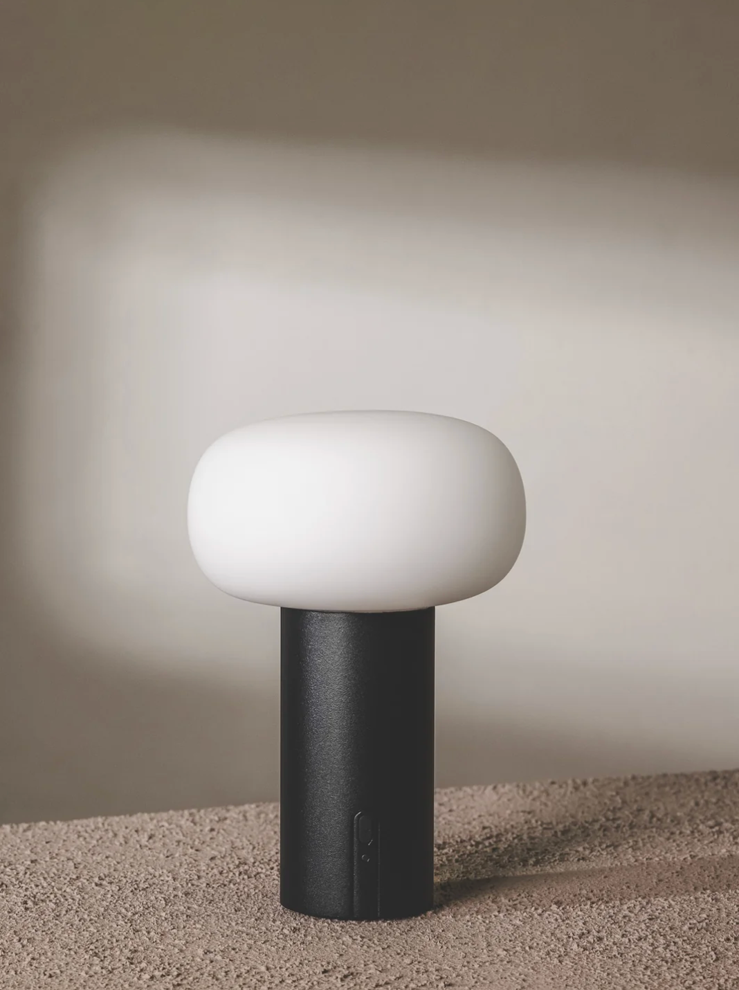 Mallow USB Table Light