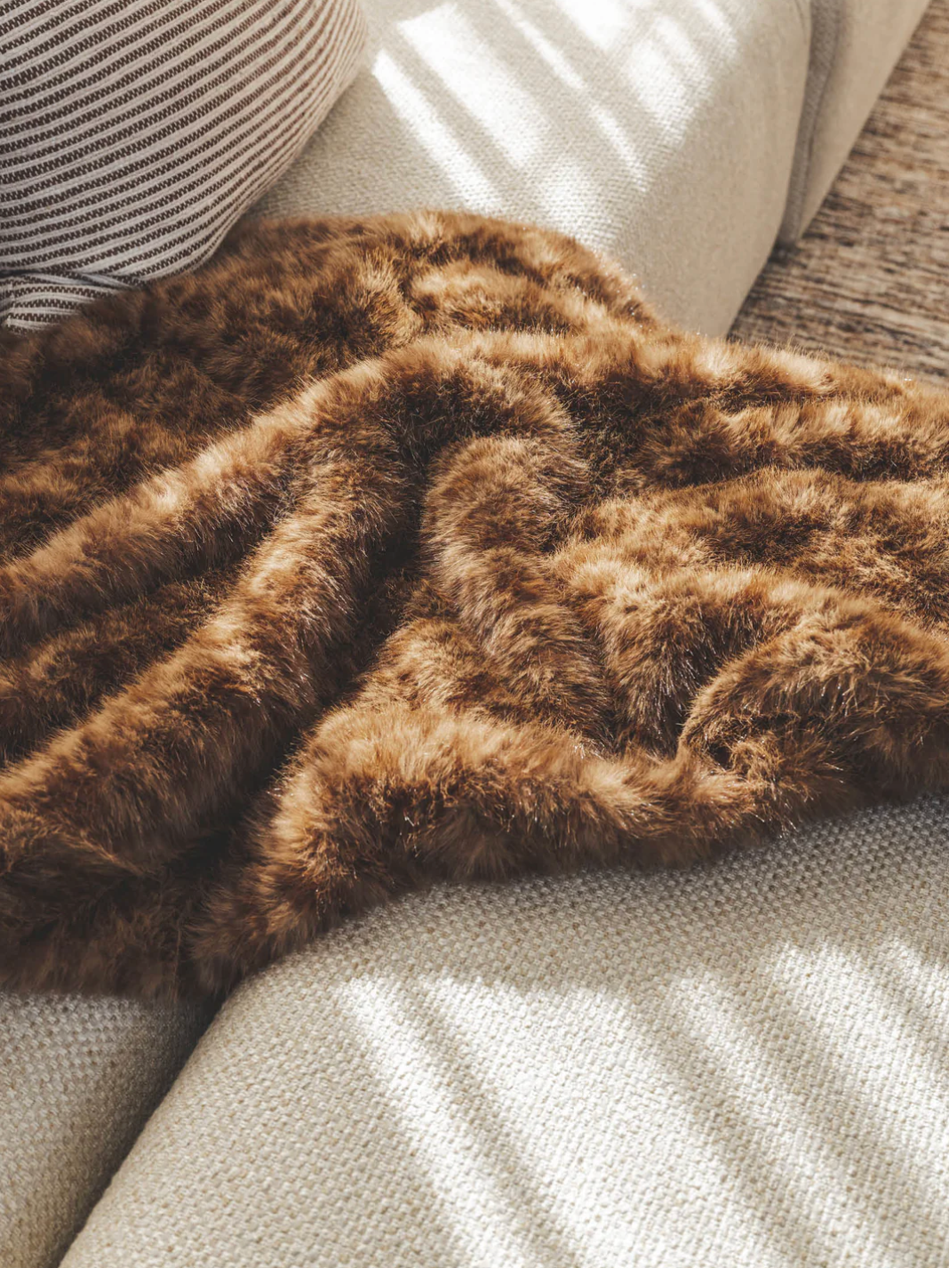 Leopard Fur in Mocha
