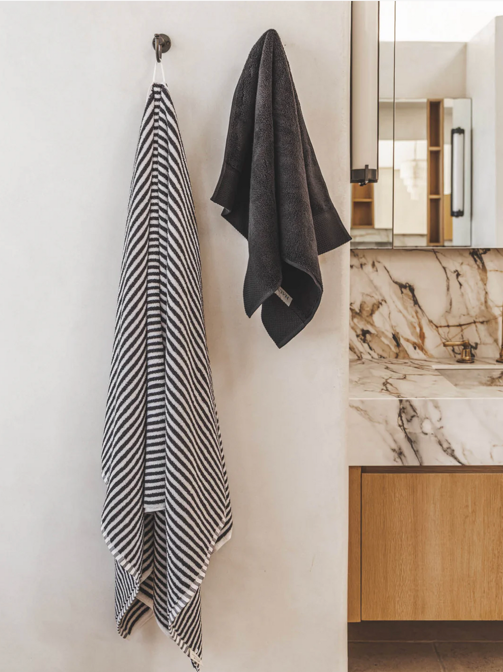 Luxor Stripe Bath Sheet